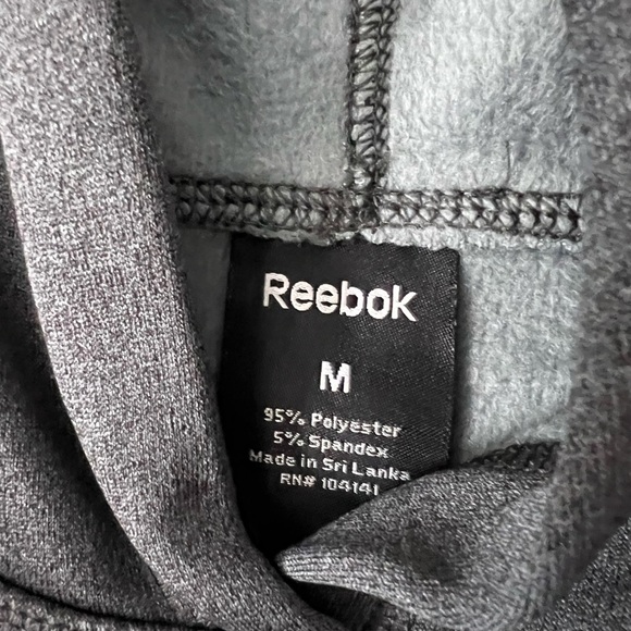Kids Medium Fearless Gray Reebok Hoodie GUC - Picture 2 of 5